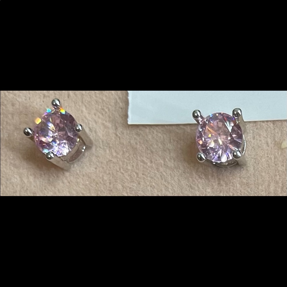 18K White gold plated